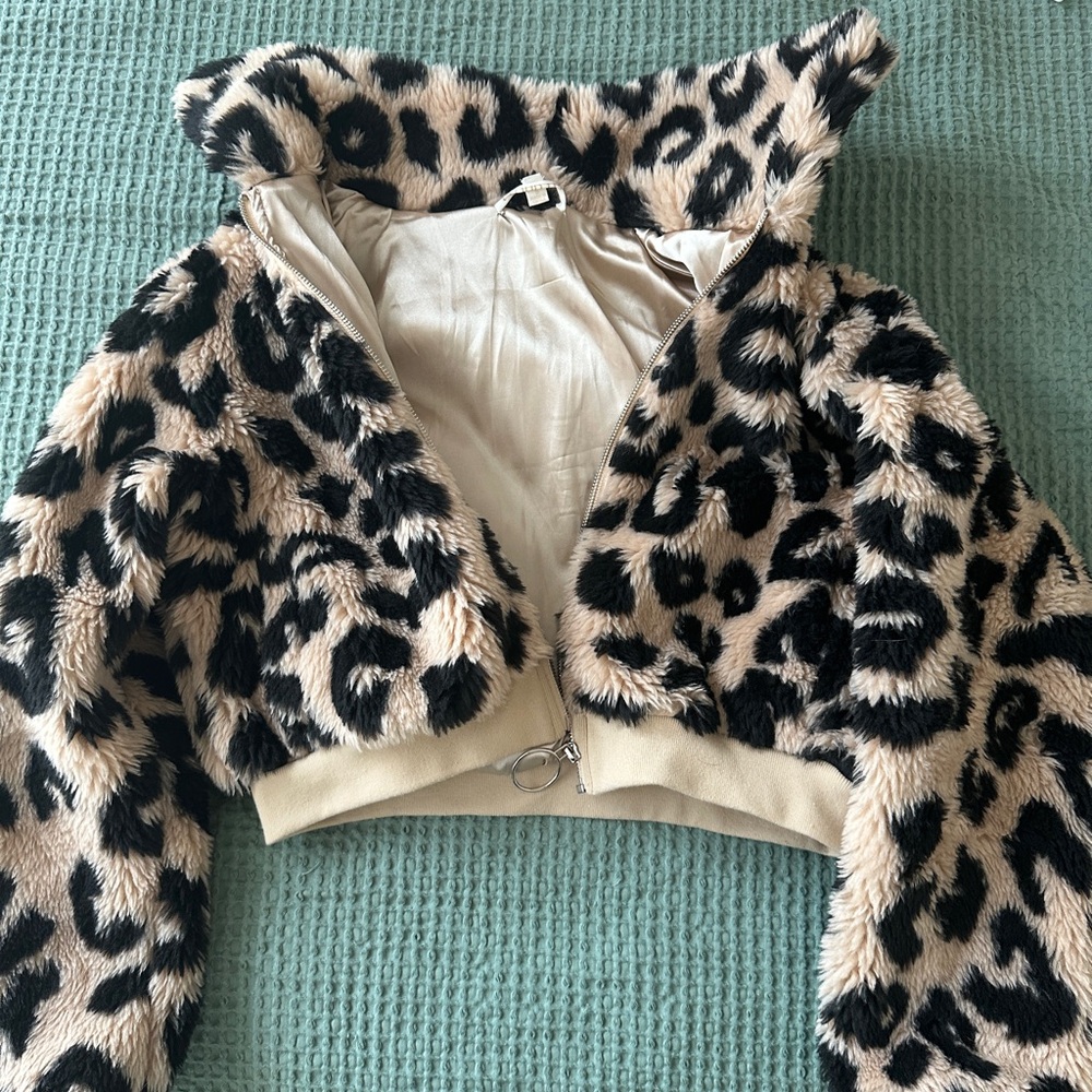 ❤️Leopard puffer jacket❤️